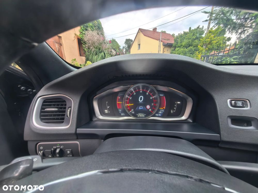 Volvo S60 - 16
