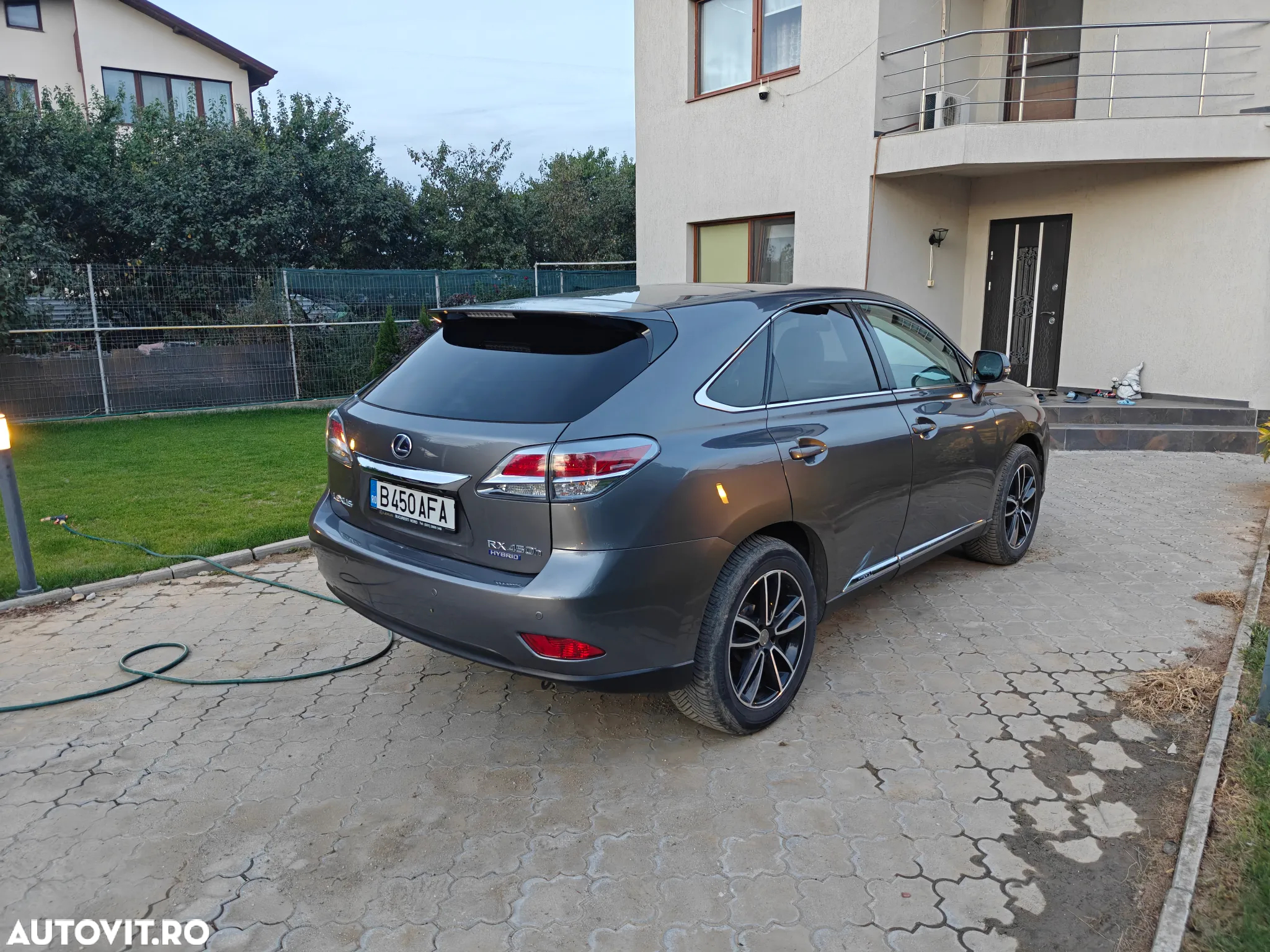 Lexus Seria RX 450h Aut. Executive - 2