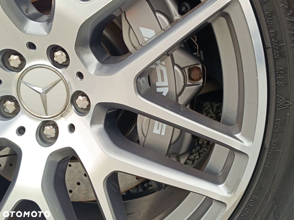 Mercedes-Benz GLE AMG 63 4Matic AMG Speedshift 7G-TRONIC - 35