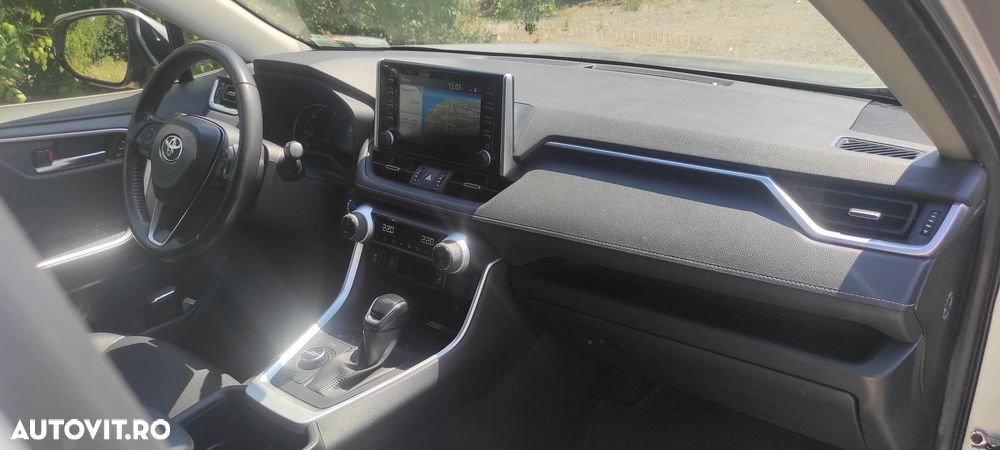 Toyota RAV4 - 21