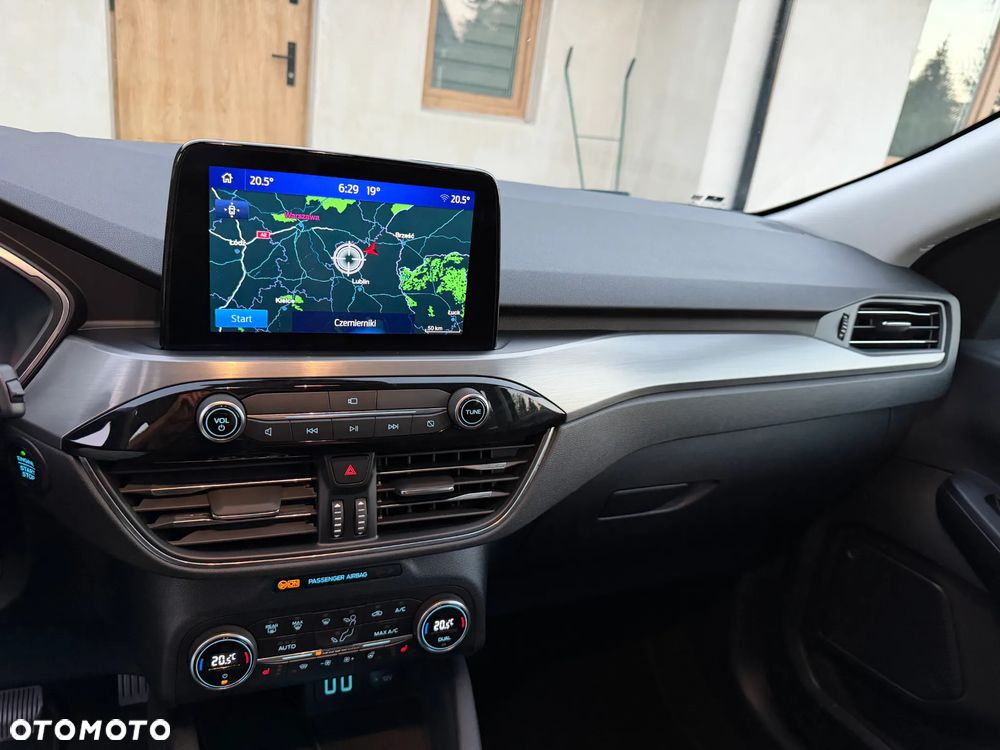 Ford Kuga 2.5 Duratec PHEV TITANIUM X - 30