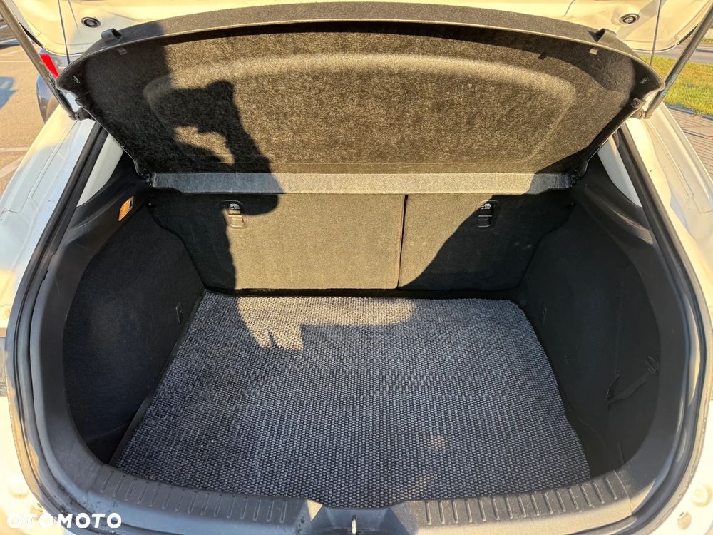 Mazda 3 2.0 Skyenergy - 10