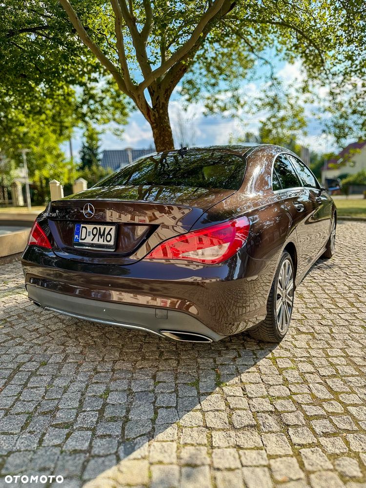 Mercedes-Benz CLA 250 7G-DCT AMG Line - 5