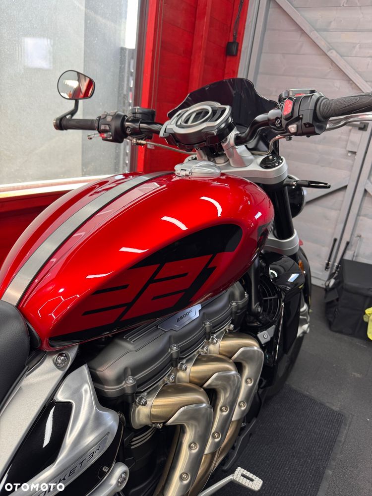 Triumph Rocket - 32