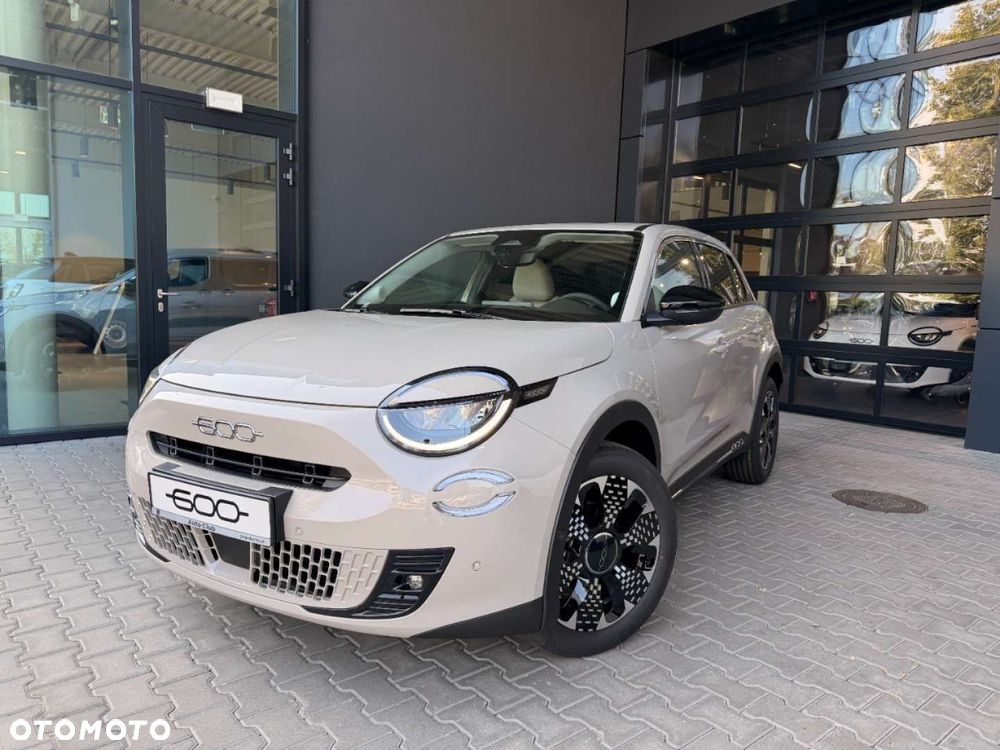 Fiat 600 1.2 Turbo La Prima - 2