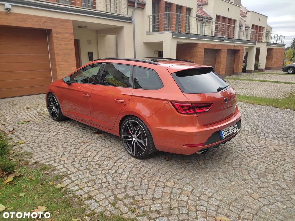 Seat Leon 2.0 TSI Cupra S&S DSG - 3