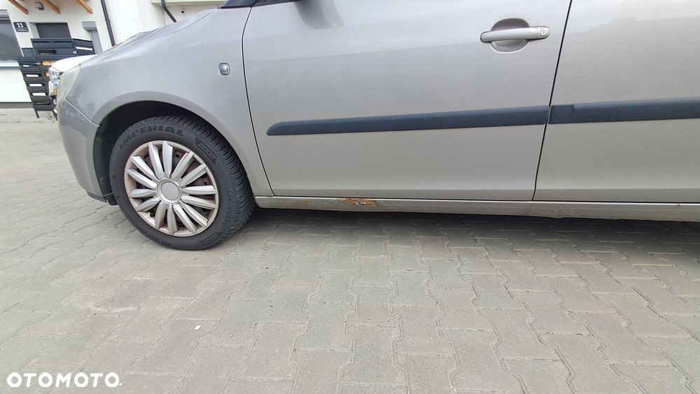 Skoda Roomster 1.4 16V - 13