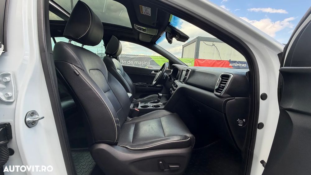Kia Sportage 2.0 CRDI 4WD Automatik Dream-Team Edition - 15