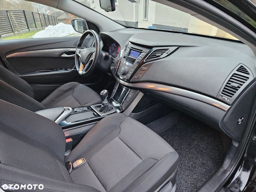 Hyundai i40 i40cw 1.7 CRDi 5 Star Edition - 16