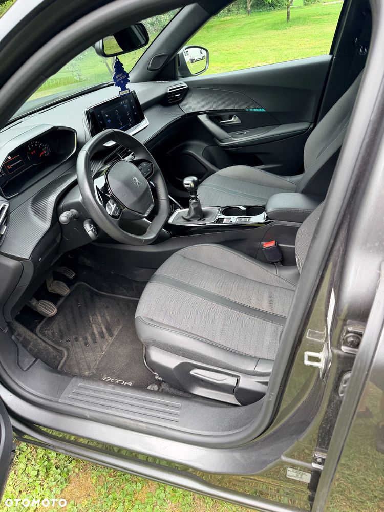 Peugeot 2008 PureTech 130 Allure - 10