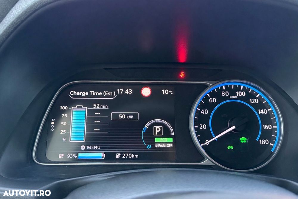 Nissan LEAF 40kWh 147CP N-Connecta - 11