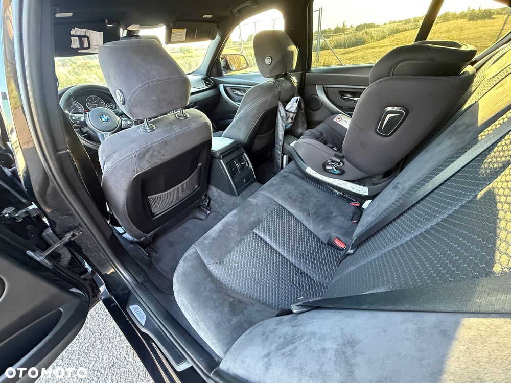 BMW Seria 3 320d - 25