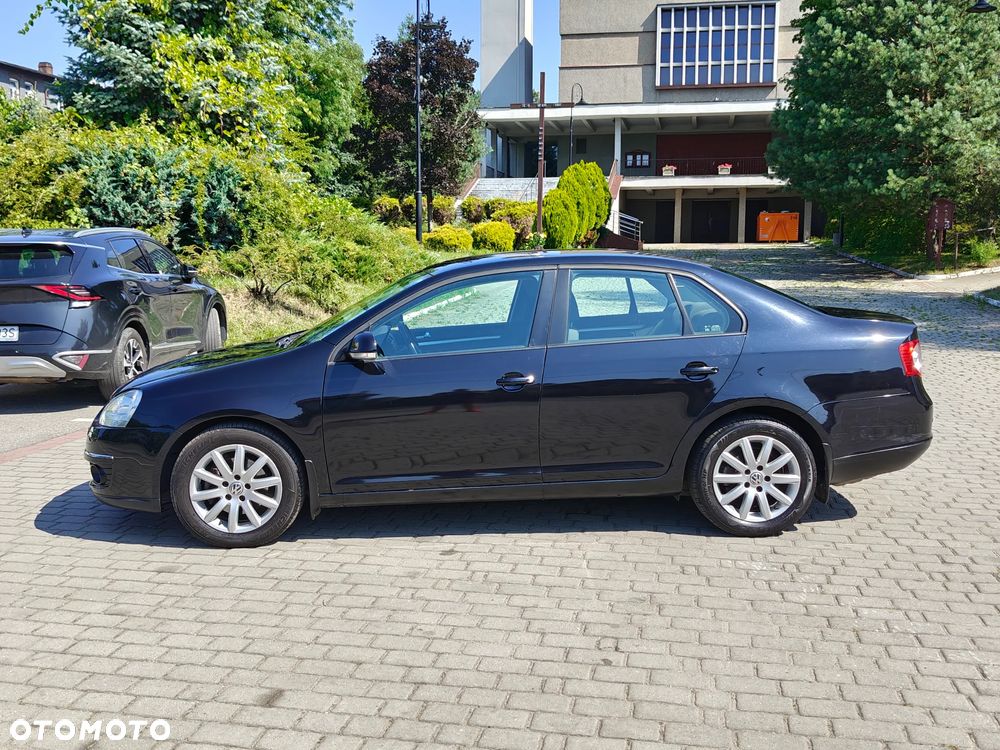 Volkswagen Jetta 1.4 TSI Comfortline - 9