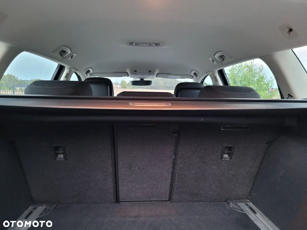 Volkswagen Passat 2.0 TDI SCR DSG Comfortline - 27