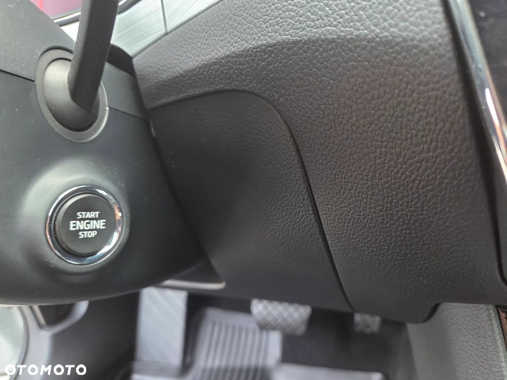 Skoda Superb 2.0 TDI SCR Ambition DSG - 31