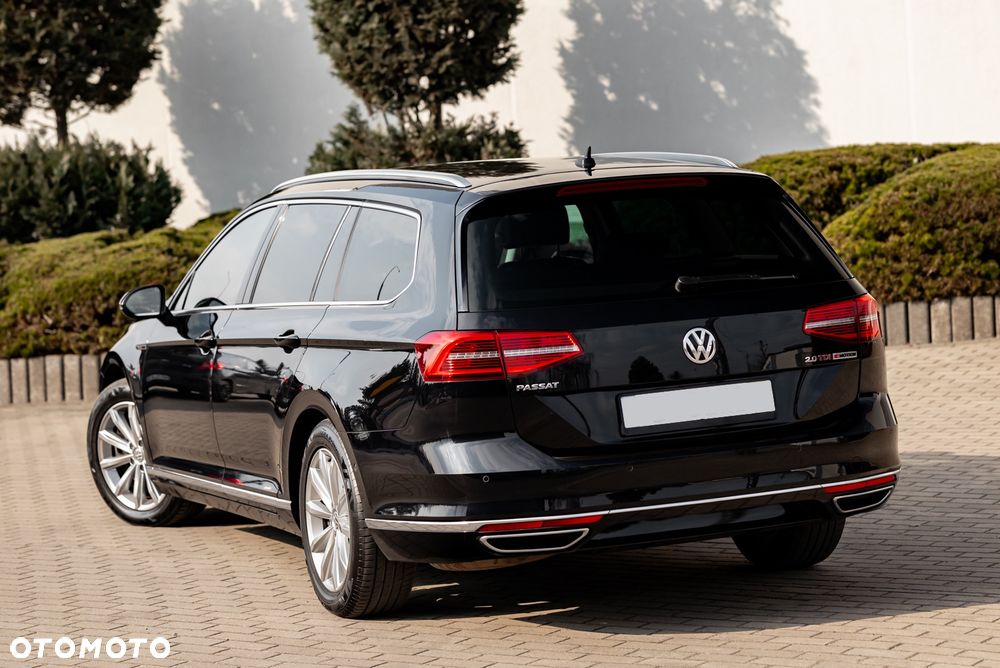 Volkswagen Passat 2.0 TDI SCR 4Motion DDG Highline - 8