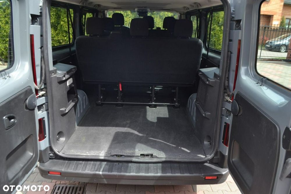 Renault Trafic - 27
