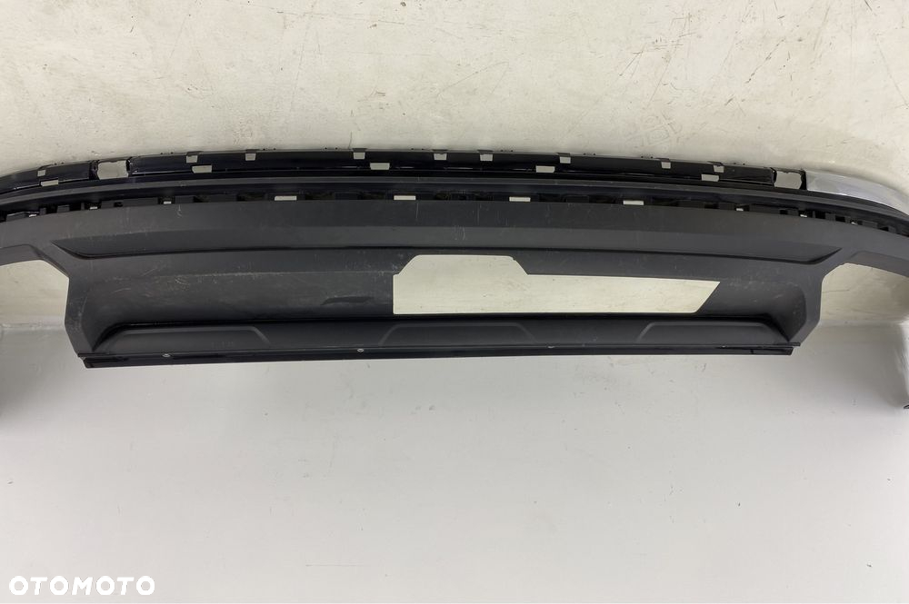 Volkswagen Touareg III spoiler dokładka dyfuzor zderzaka tylnego 2018- - 2