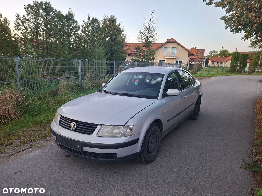 Volkswagen Passat - 3