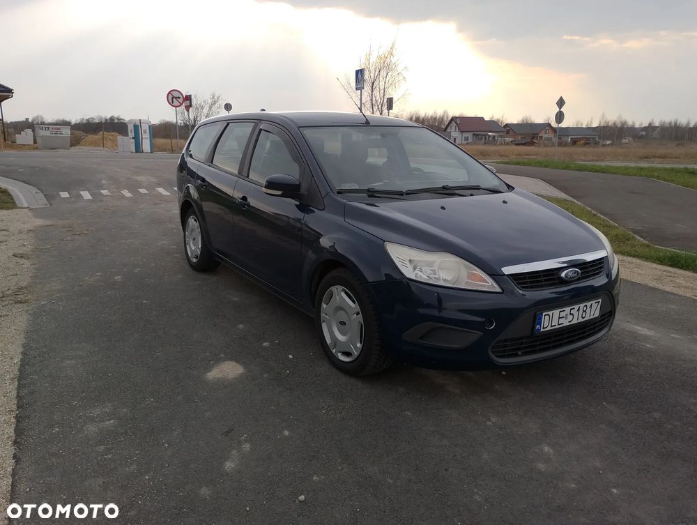 Ford Focus 1.8 TDCi Ambiente - 4
