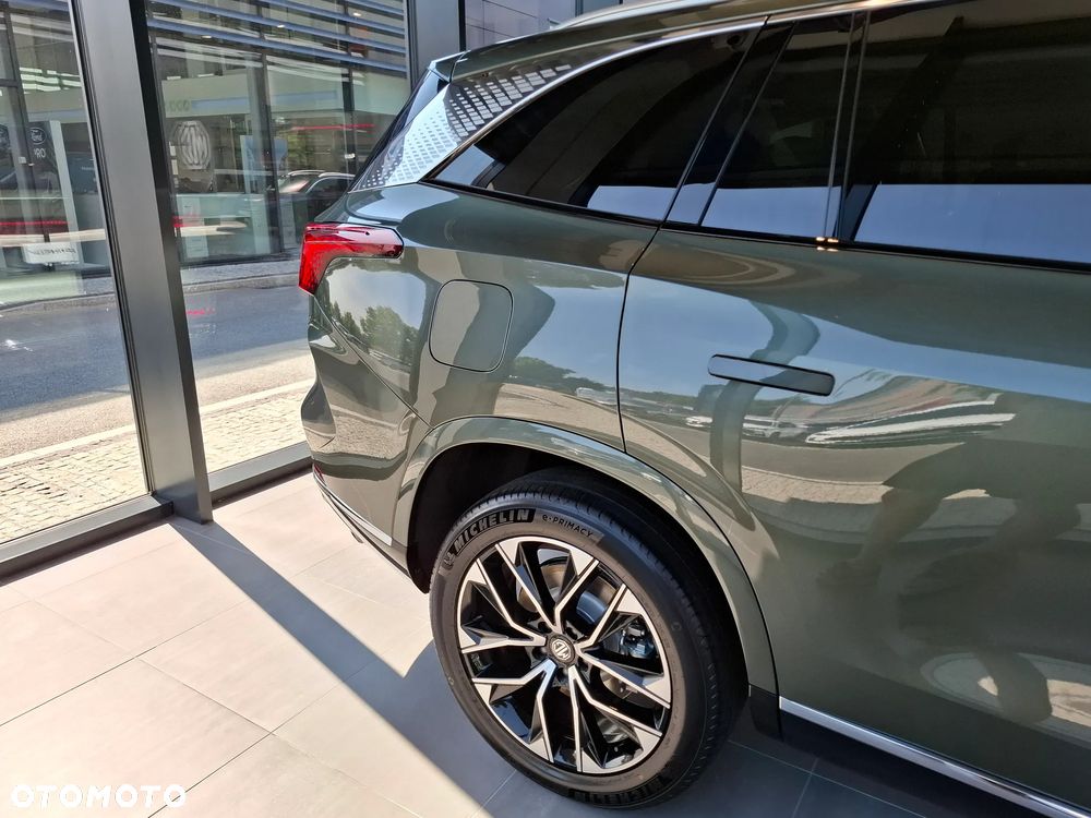 MG HS PHEV 1.5T Exclusive - 16