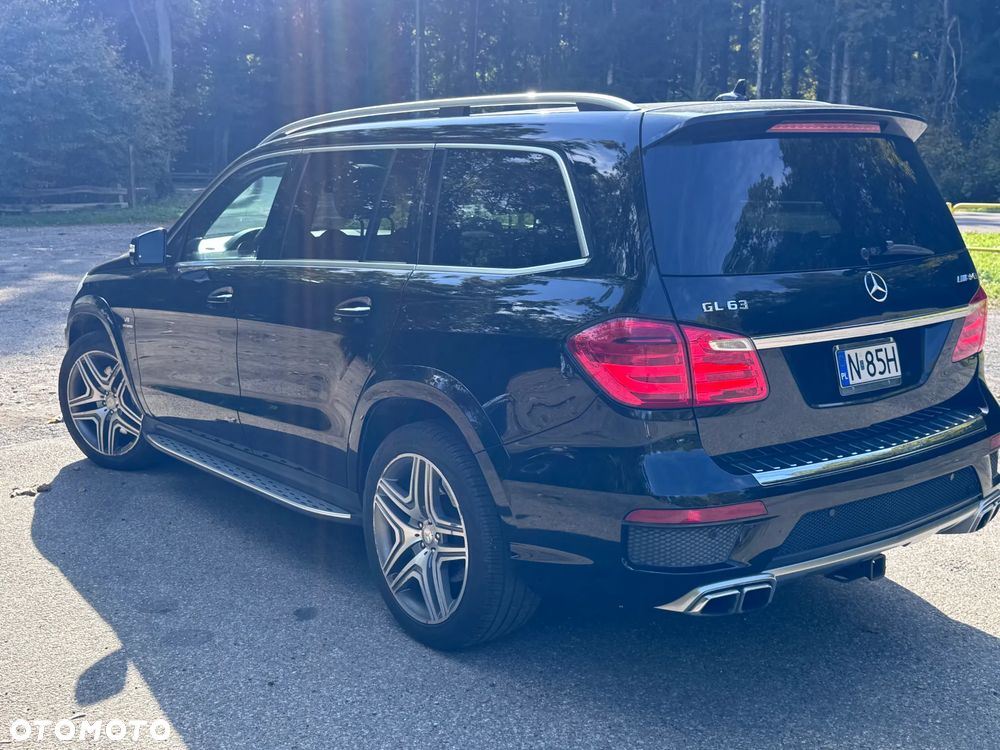 Mercedes-Benz GL 63 AMG - 4
