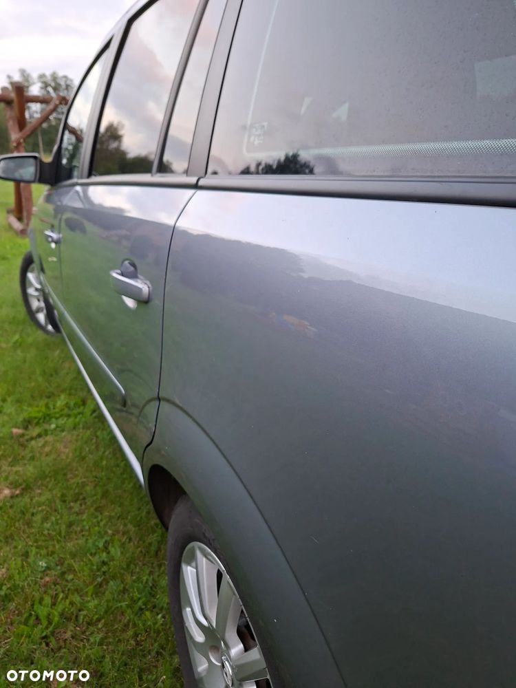 Opel Zafira 2008