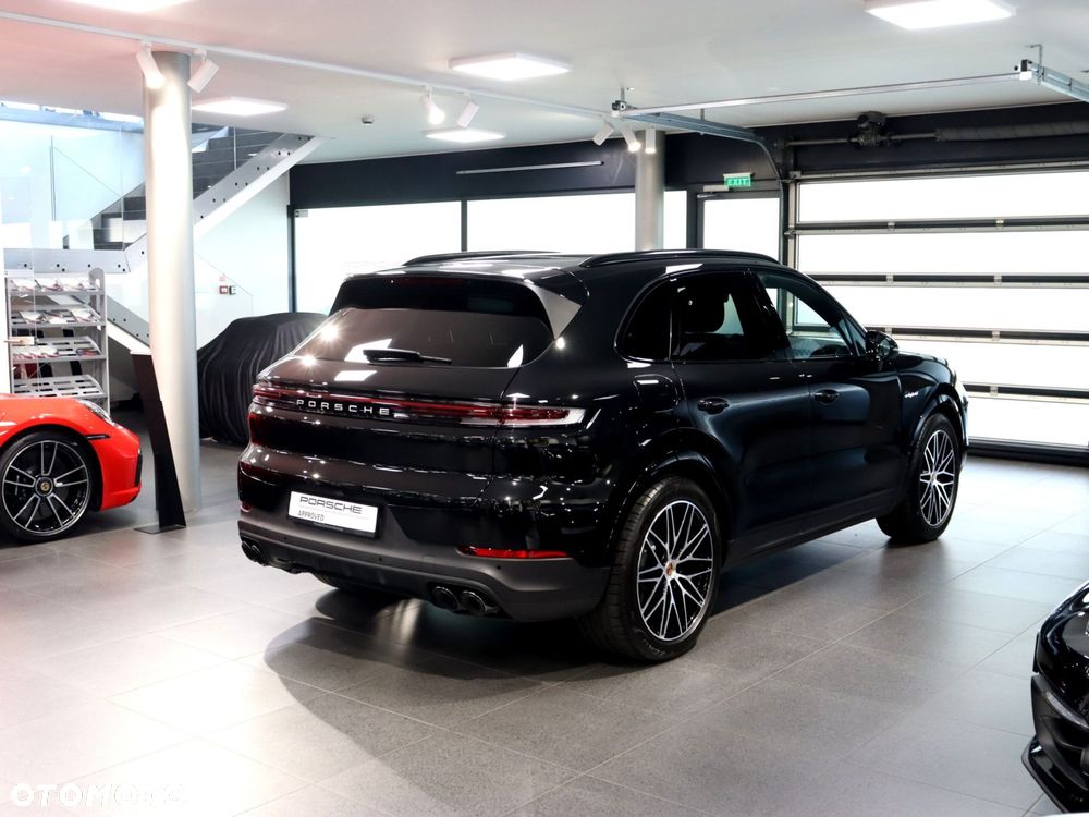 Porsche Cayenne E-Hybrid PHEV - 5