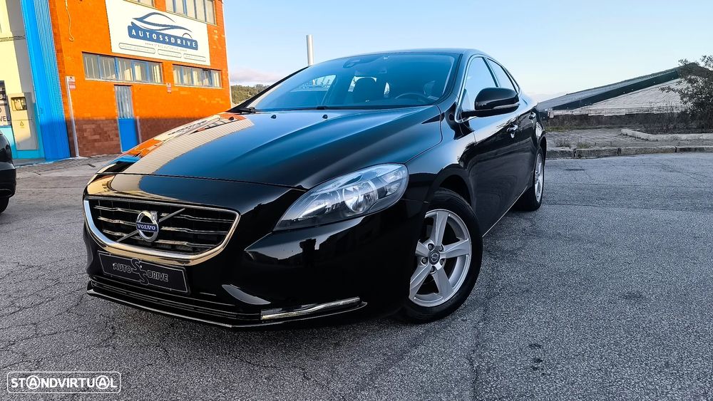 Volvo V40 1.6 D2 Eco Momentum - 4