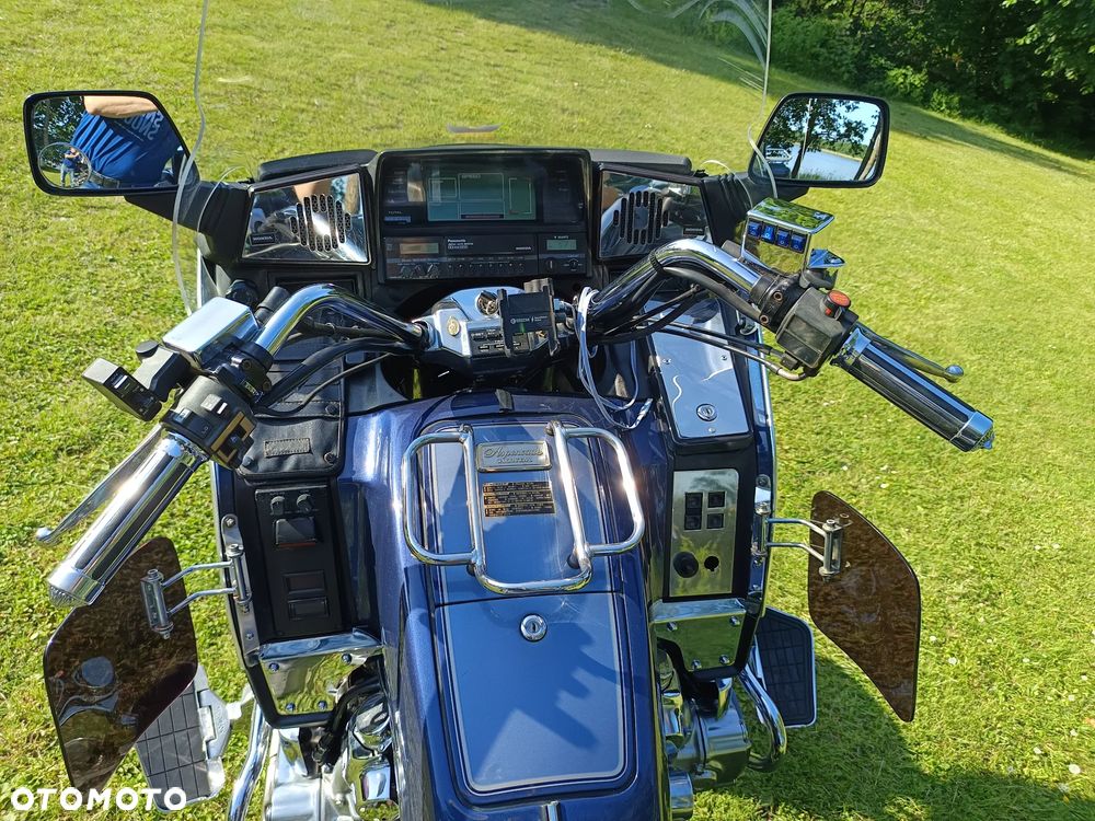 Honda GL - 5