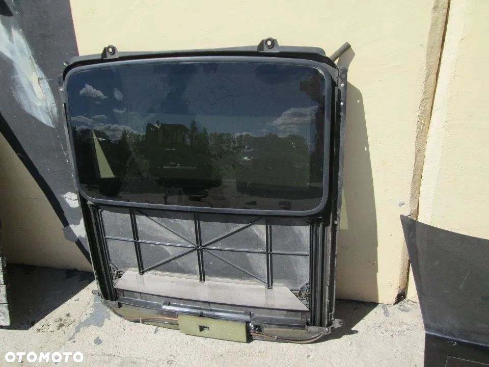 szyberdach elektryczny chrysler m - 2