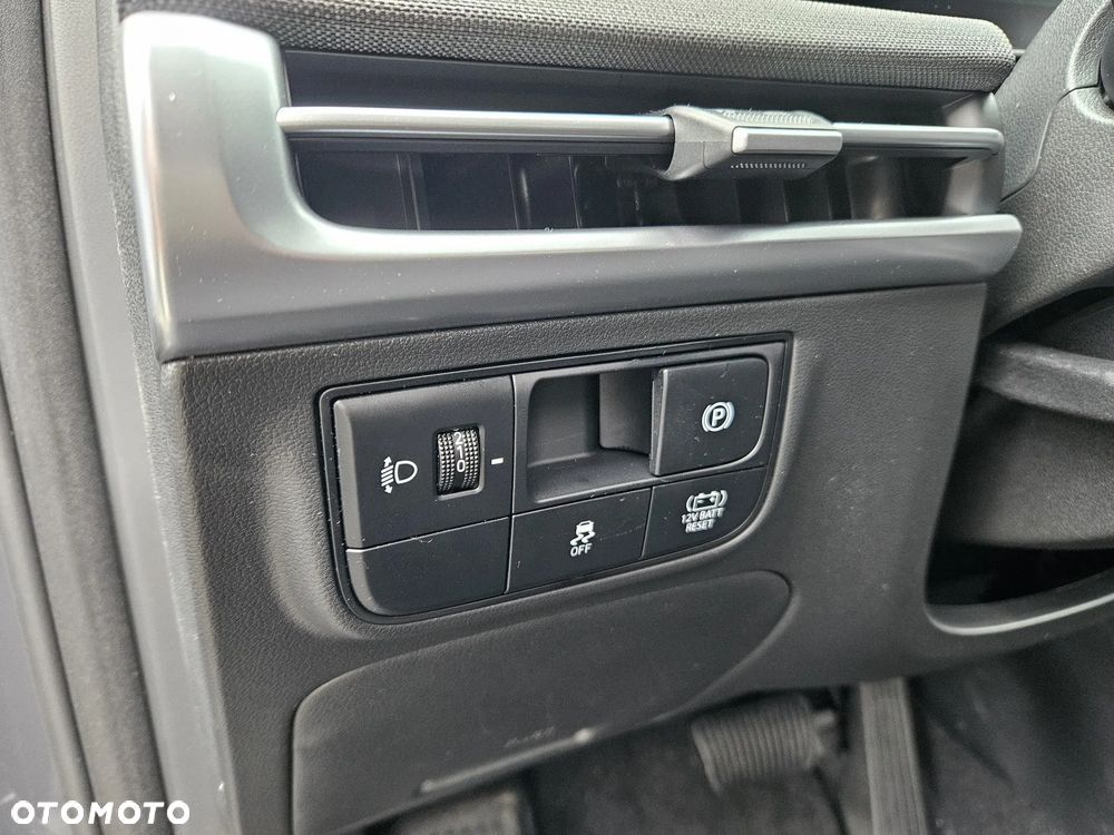 Hyundai Tucson 1.6 T-GDi HEV Smart 4WD - 17