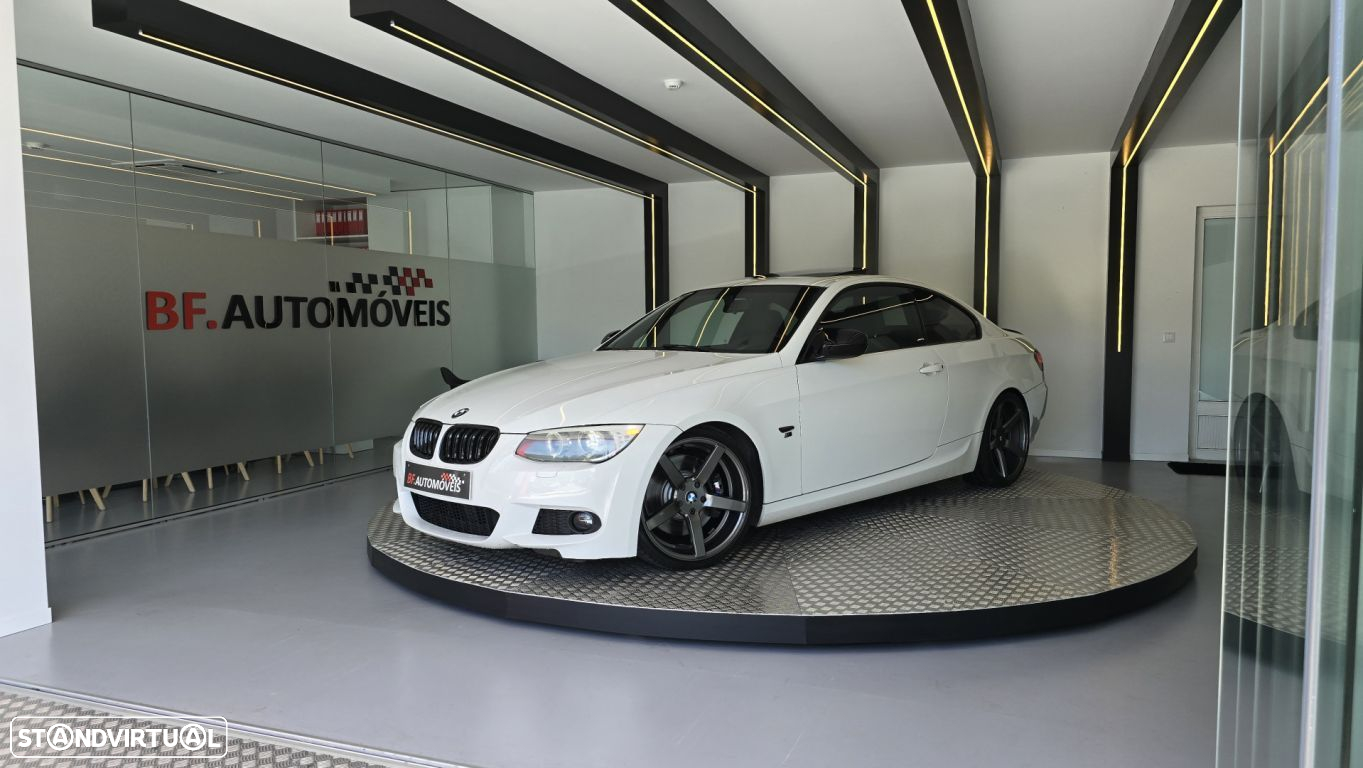 BMW 335 i Auto - 13