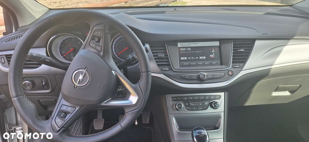 Opel Astra - 6