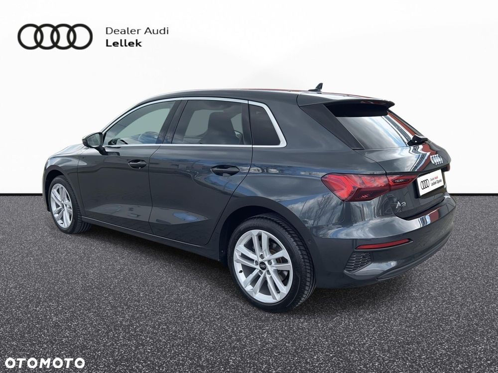 Audi A3 Sportback - 8