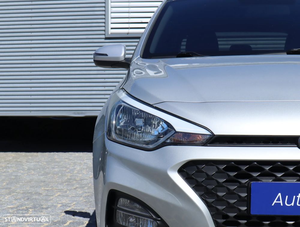 Hyundai i20 - 11