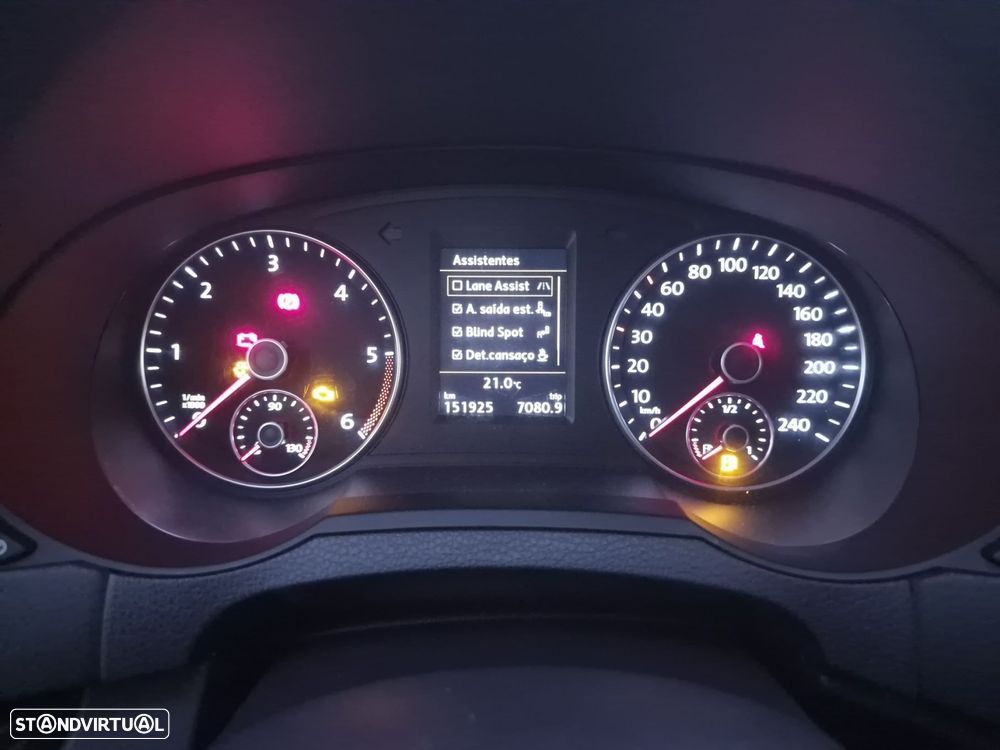 VW Sharan 2.0 TDI Blue Highline - 36