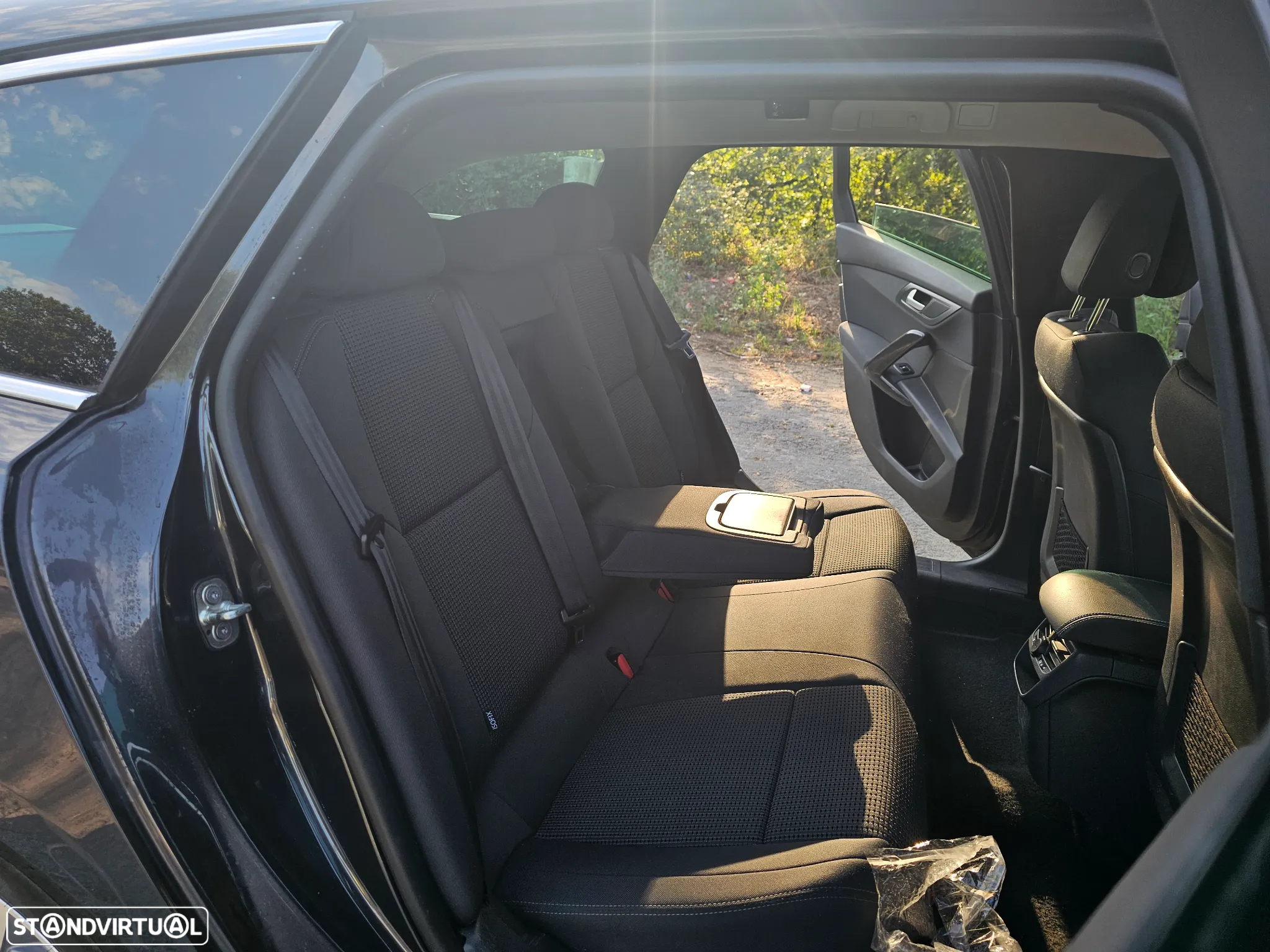 Peugeot 508 SW 1.6 BlueHDi Allure - 28