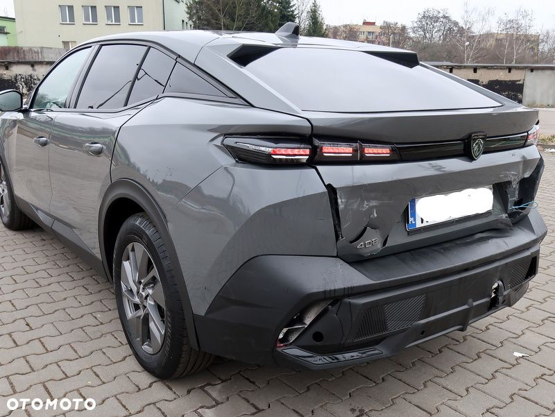 Peugeot 408 1.2 PureTech mHEV Allure S&S e-DSC6 - 28