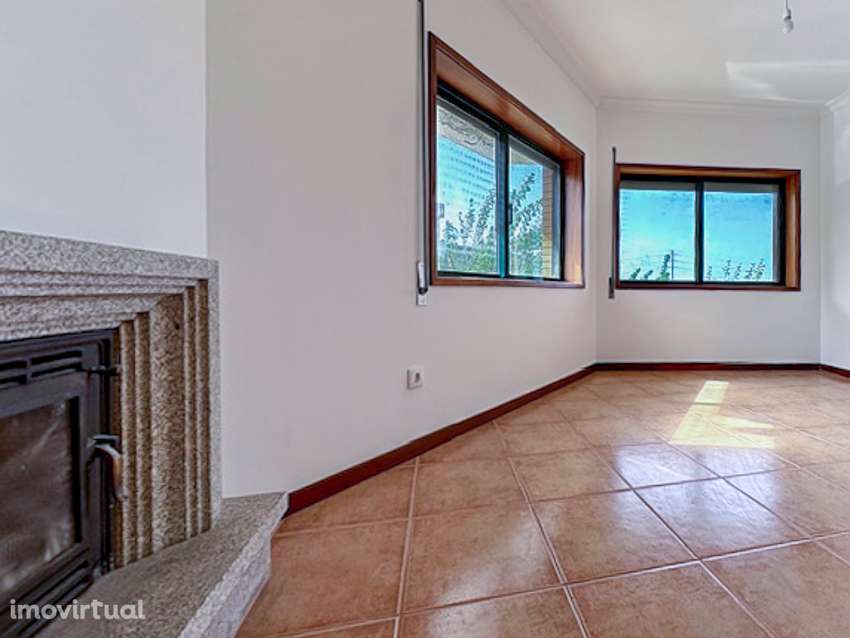 Apartamento T2 em São João de Ver - Grande imagem: 5/23