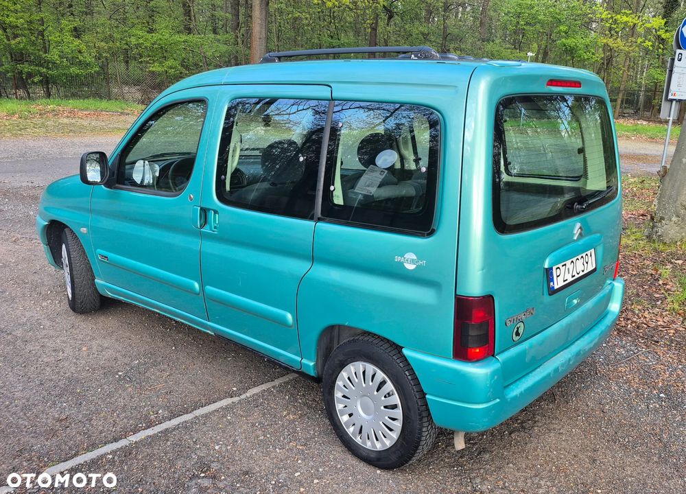 Citroën Berlingo 1.4i Exclusive - 4