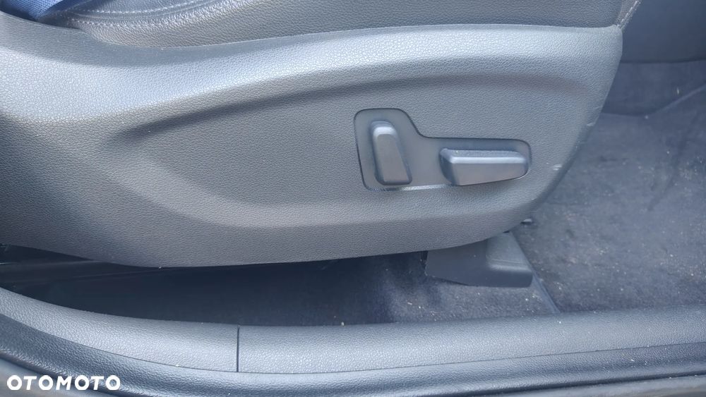 Hyundai Tucson 2.0 CRDI Premium 4WD - 16