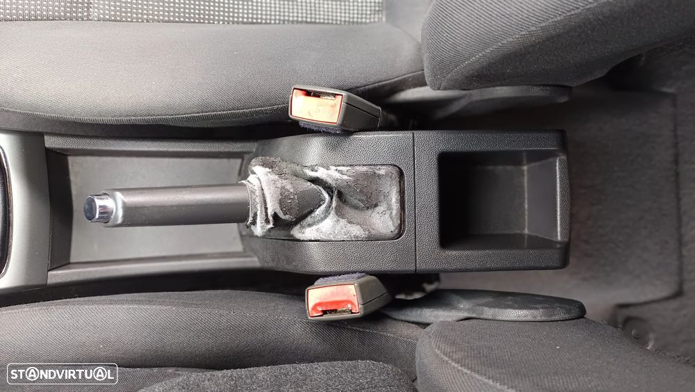 Opel Astra GTC 1.7 CDTI - 12