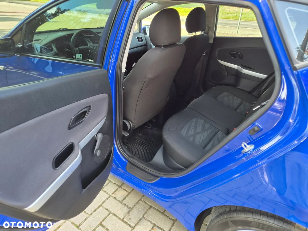 Kia Ceed 1.4 CRDi 90 Spirit - 10