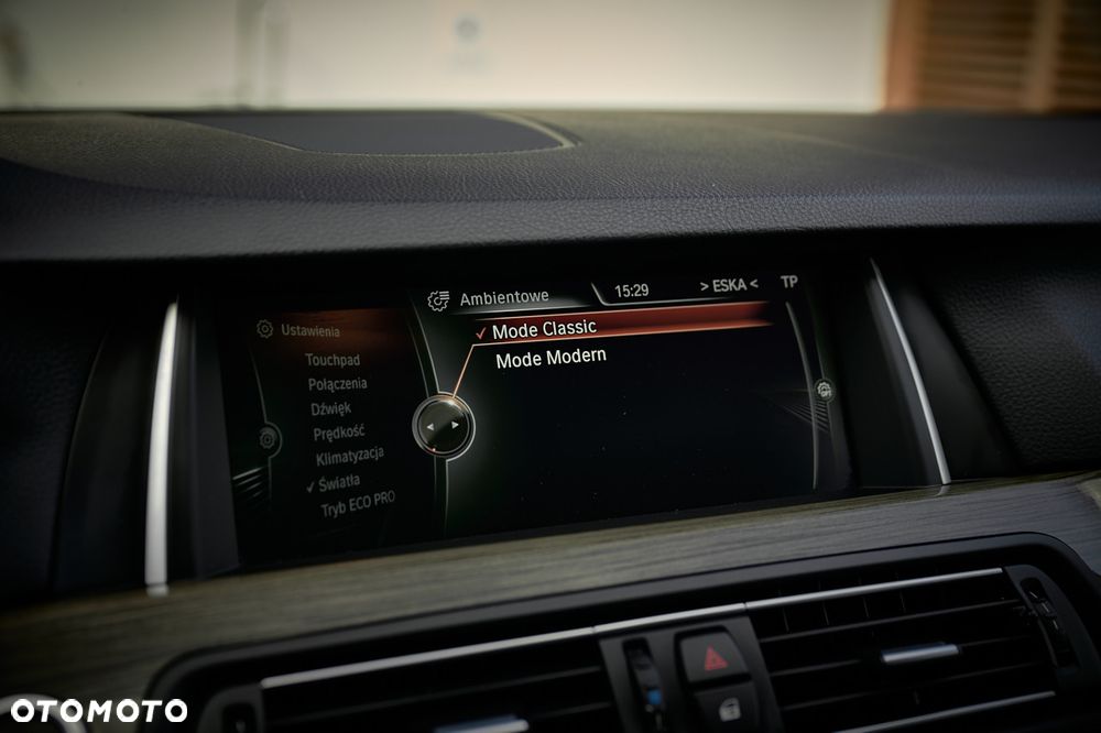 BMW Seria 5 525d xDrive Modern Line - 34