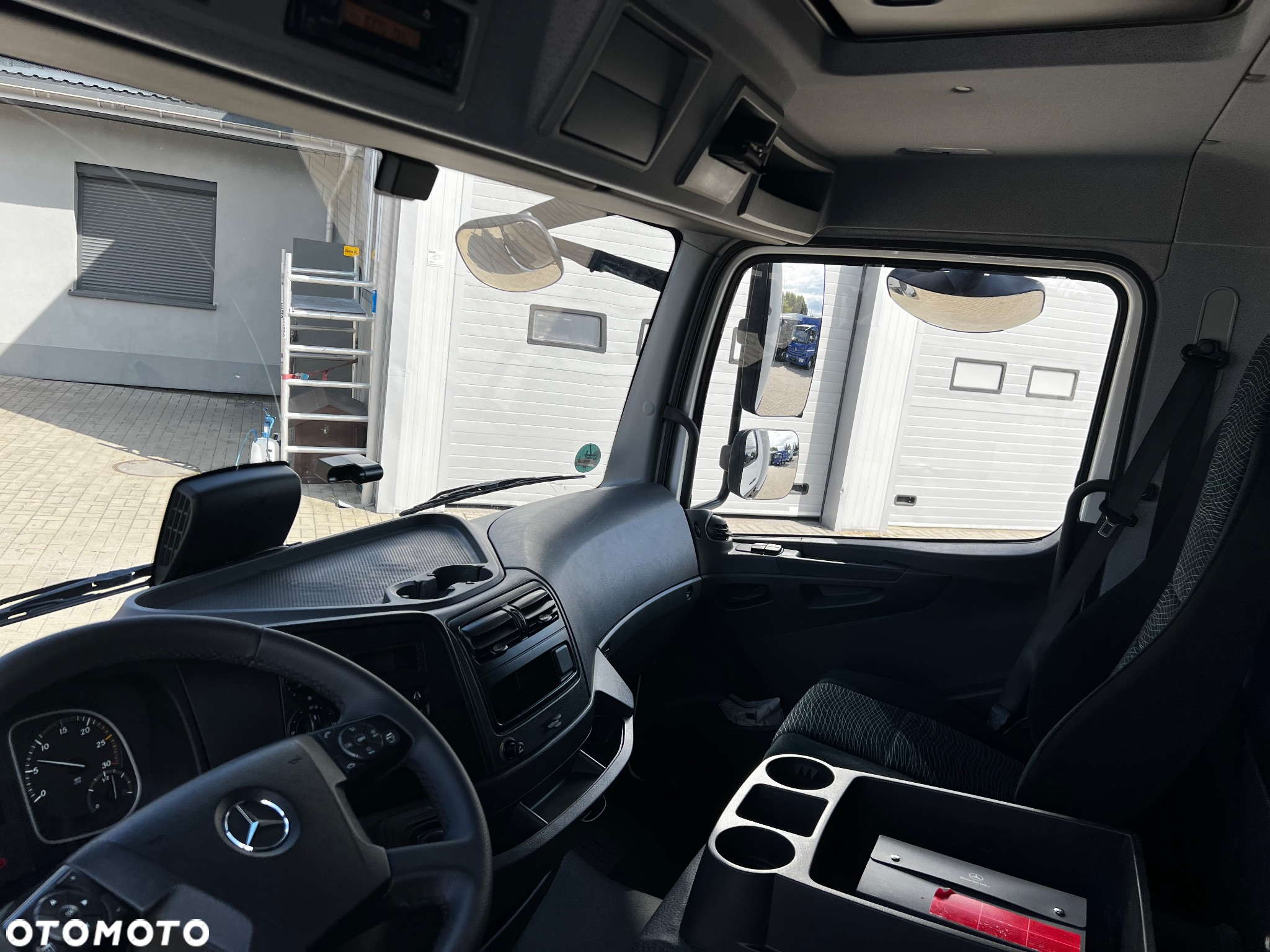Mercedes-Benz ATEGO - 22