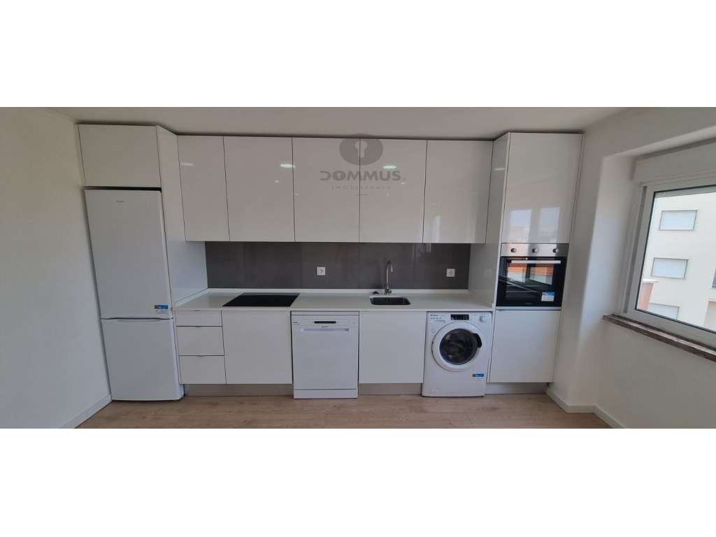 Apartamento T3 totalmente remodelado na Falagueira - Grande imagem: 3/19
