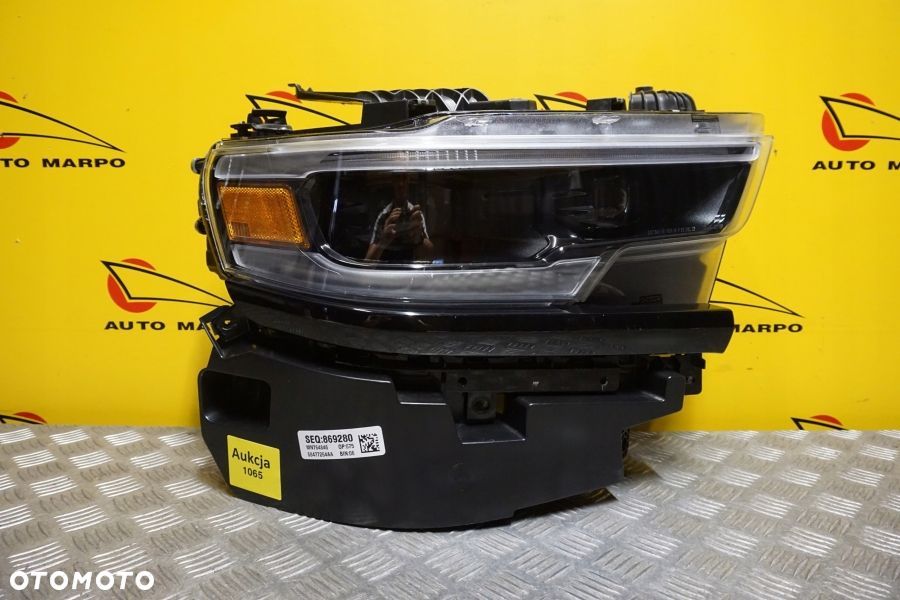 DODGE RAM 1500 LIMITED 2019- REFLEKTOR LAMPA LED PREMIUM BLACK PRAWA USA - 2