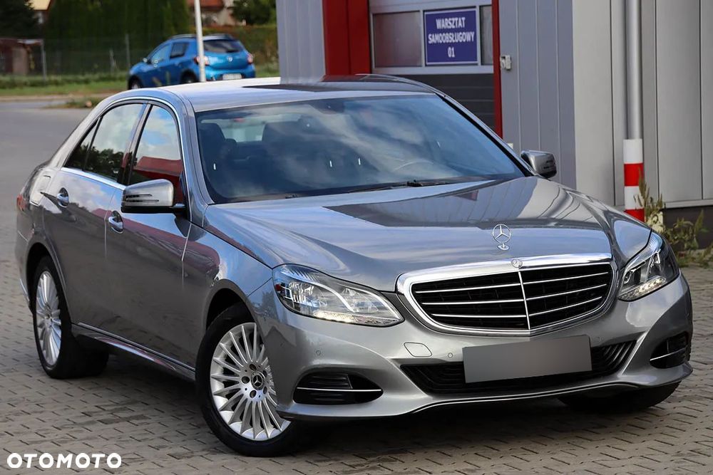 Mercedes-Benz Klasa E 200 CDI Elegance - 1