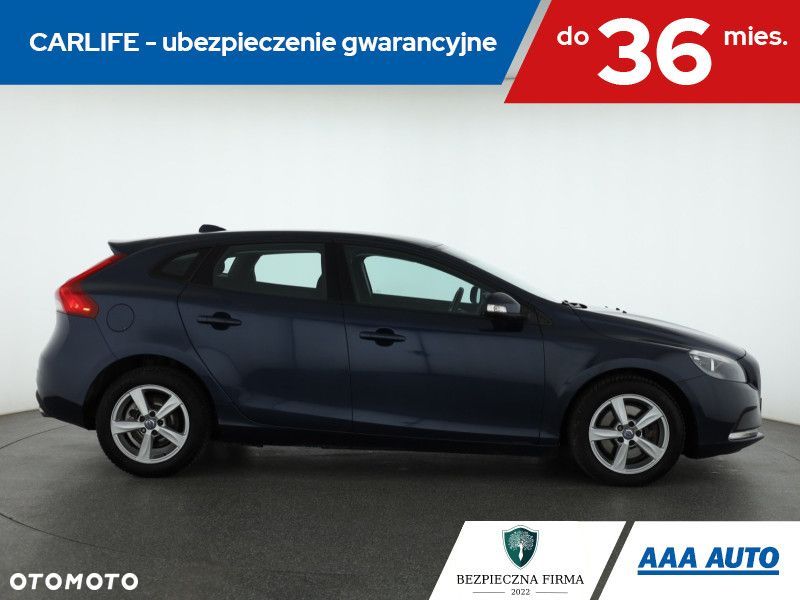 Volvo V40 - 8